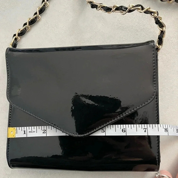 Vintage Cabrelli/ Black/ Faux leather/  Cross body bag/ Made in Canada - Picture 7 of 10